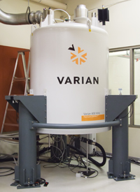 800 MHz NMR Spectrometer
